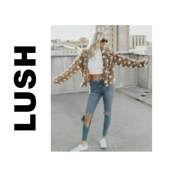 LUSH Women’s Soft Star‎ Cropped Fleece Jacket - Size M - Picture 1 of 3